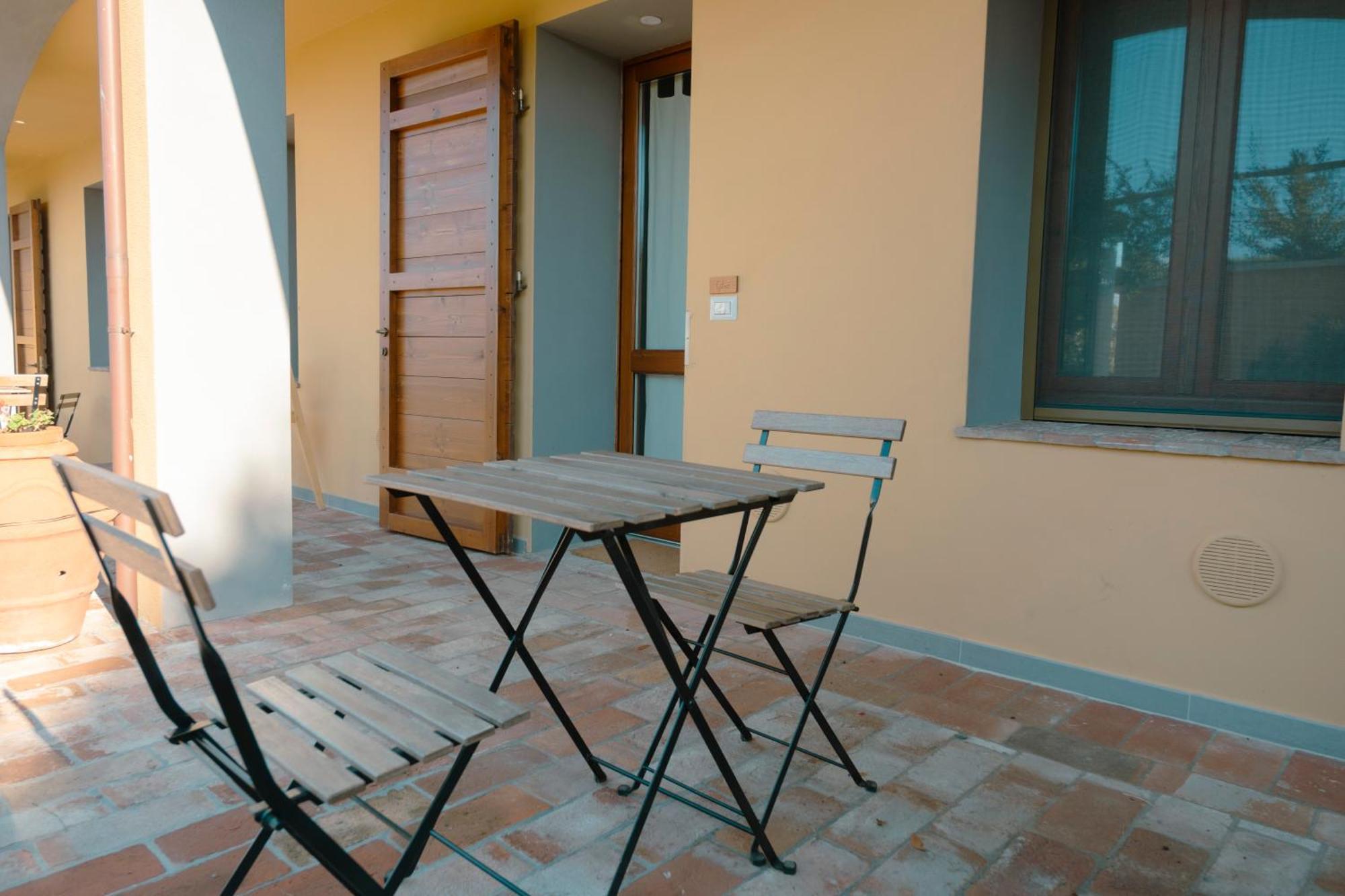Agriturismo Cheloni Guasticce Luaran gambar